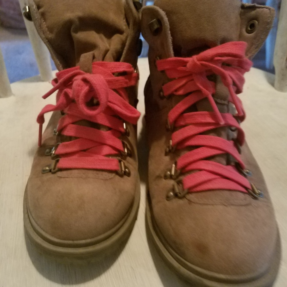 Red lace boots